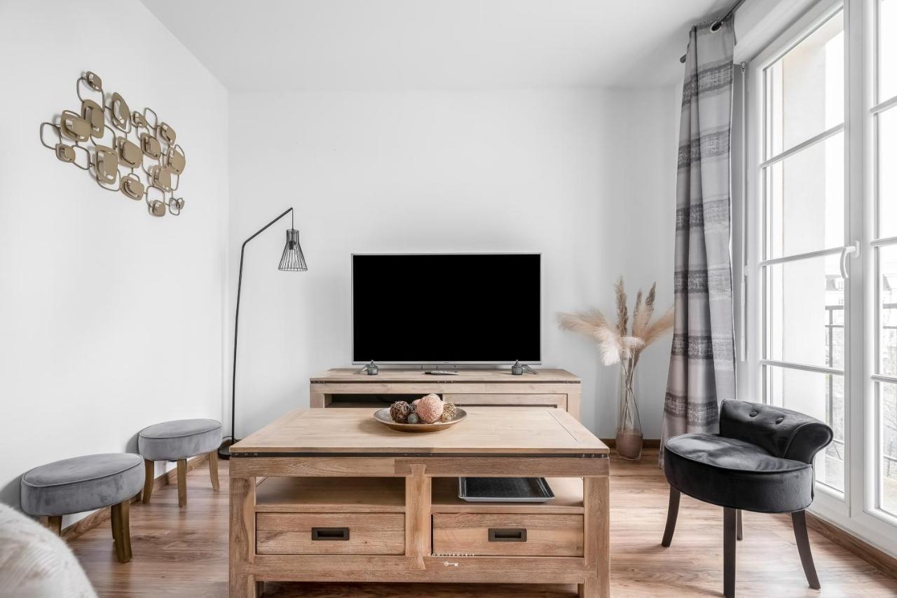 Disneyland-paris, 8pers, Wifi, Netflix, 2 Parkings Apartment Serris